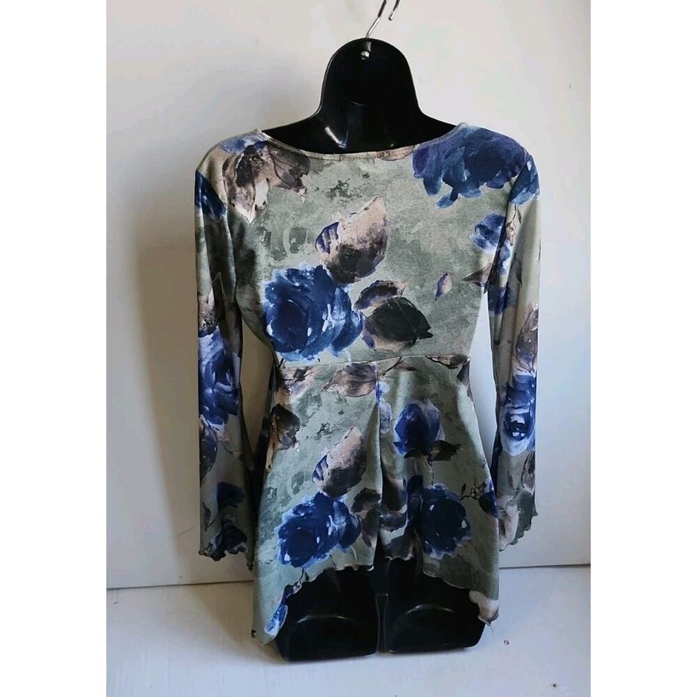 VNT Sheer Floral Shirt Womans M Tie Bell Sleeve Handkerchief Hem Boho Fairycore - Picture 14 of 16